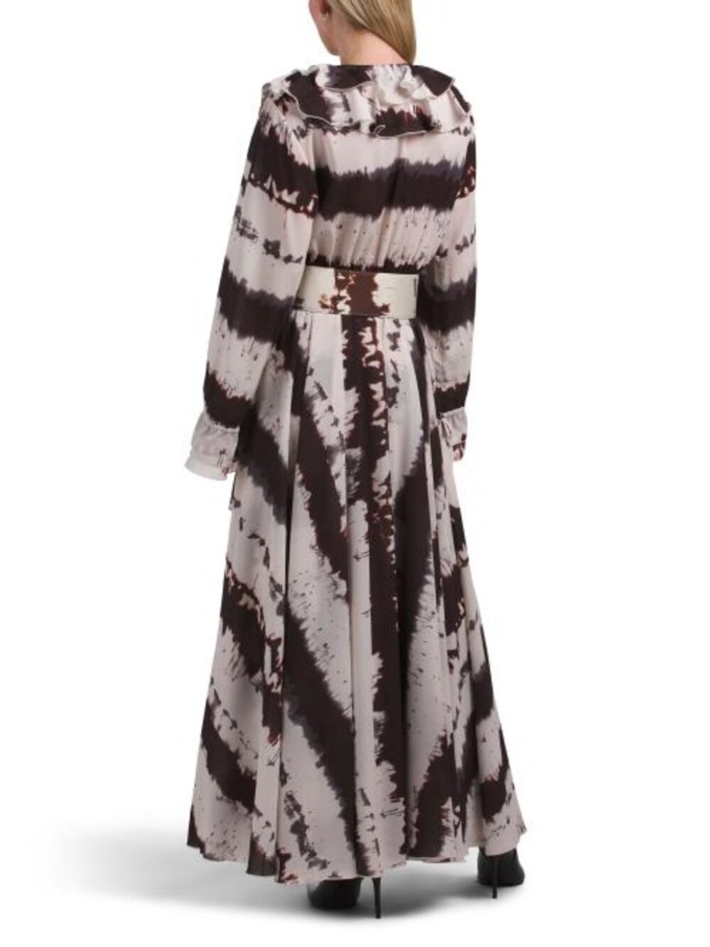 TOCCIN Petra Exaggerated Ruffle Dress - Picture 2 of 5
